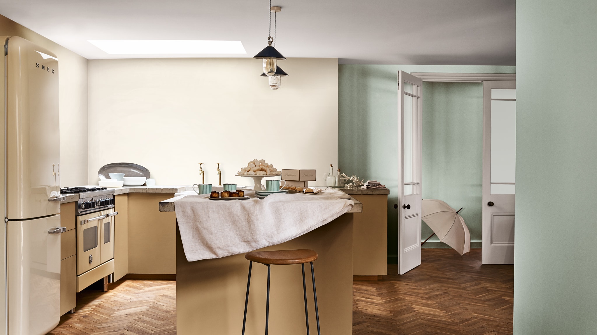 A calming kitchen Deco-Paints-Colour-Futures-Colour-of-the-Year-2019-A-place-to-dream-Kitchen-Inspiration-47