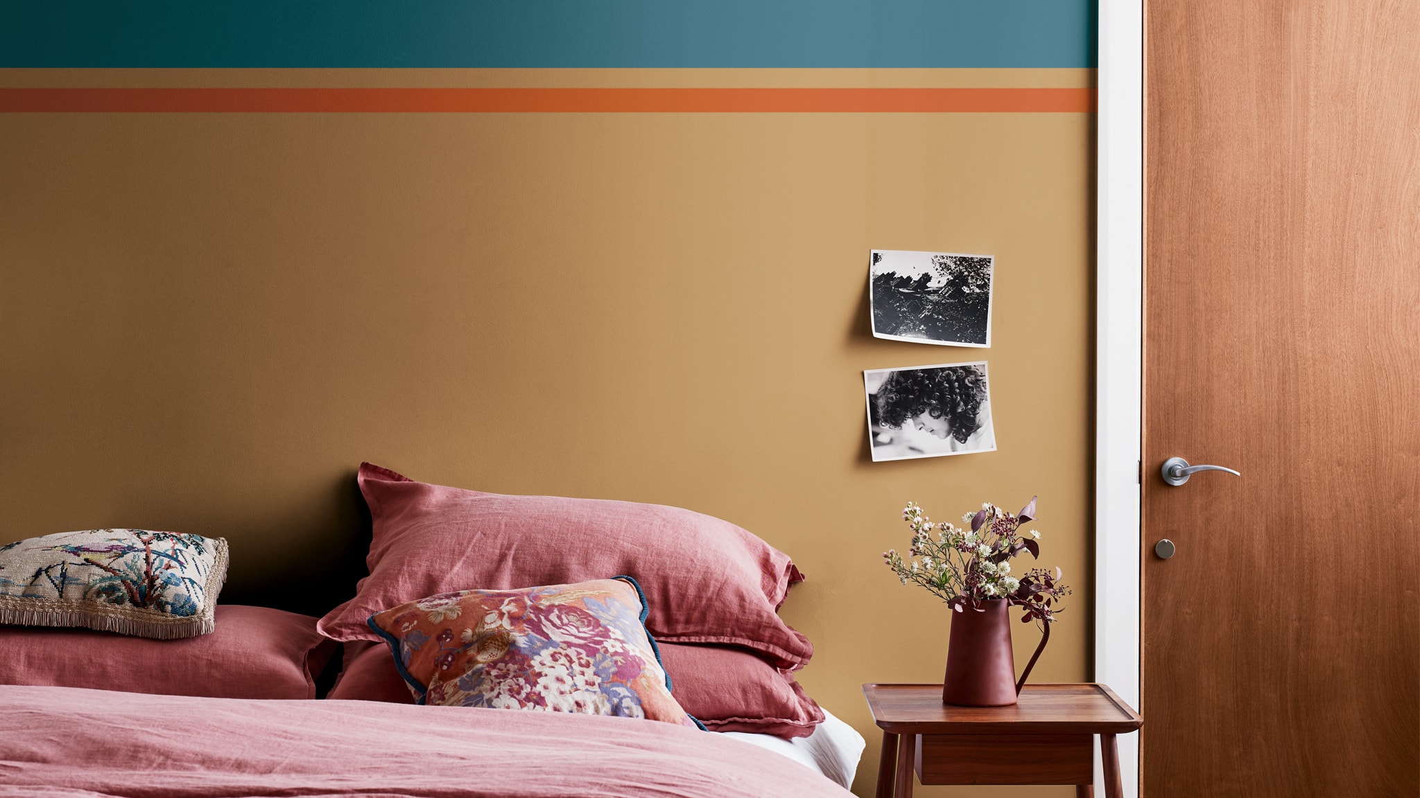 A cozy Spiced Honey bedroom Deco-Paints-Colour-Futures-Colour-of-the-Year-2019-A-place-to-love-Bedroom-Inspiration-53